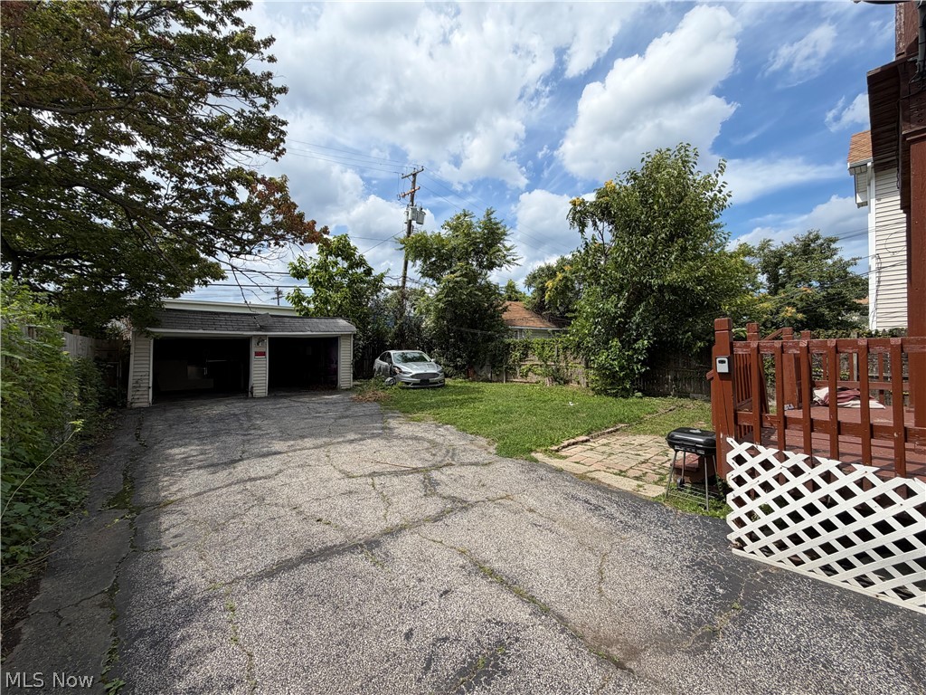3270 W 116th Street Cleveland OH 44111