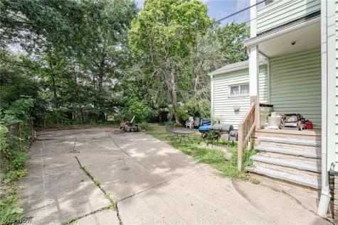 1700 Wayside Road Cleveland OH 44112