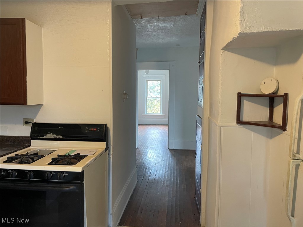 1461 Newman Avenue Lakewood OH 44107