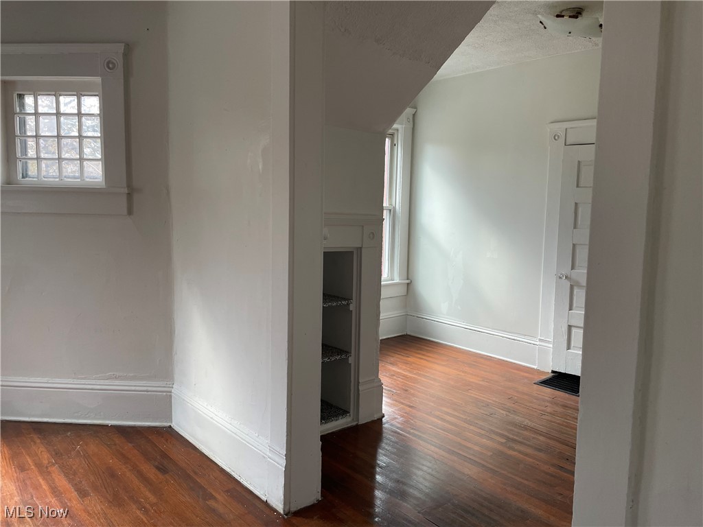 1461 Newman Avenue Lakewood OH 44107