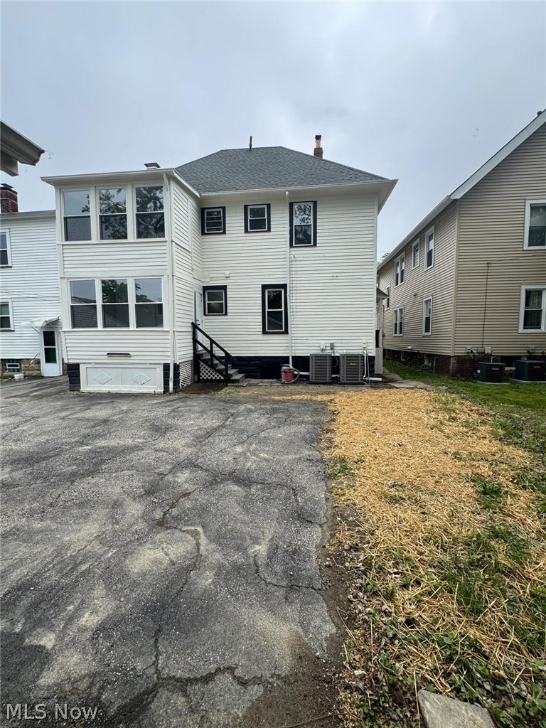 1244 Brockley Avenue Lakewood OH 44107