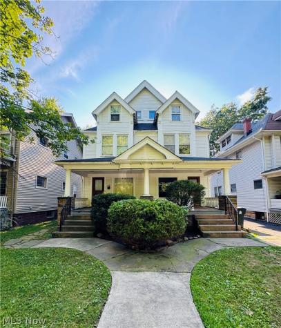 2282 Grandview Avenue Cleveland Heights OH 44106