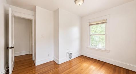 2282 Grandview Avenue Cleveland Heights OH 44106