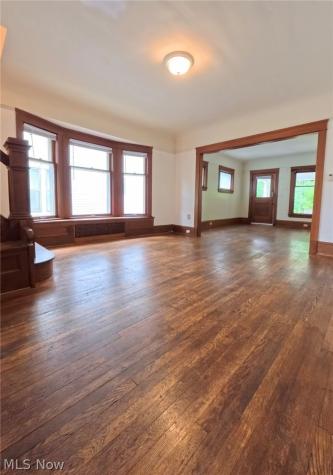 2282 Grandview Avenue Cleveland Heights OH 44106