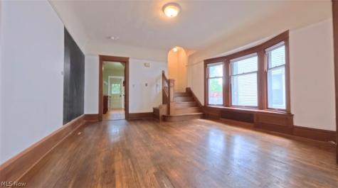 2282 Grandview Avenue Cleveland Heights OH 44106