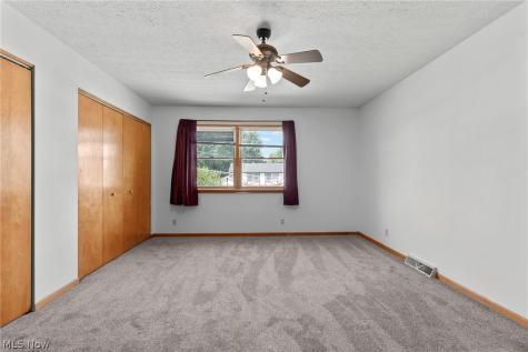 1532 Ellesmere Avenue NW North Canton OH 44720