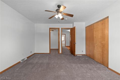 1532 Ellesmere Avenue NW North Canton OH 44720