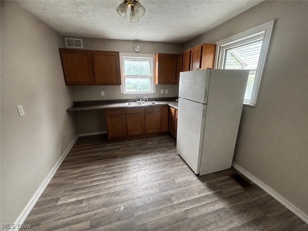 2682 E Turkeyfoot Lake Road Uniontown OH 44685