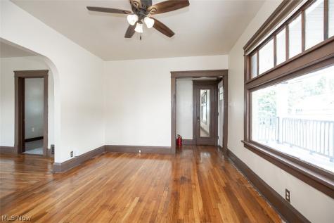 4522 Turney Road Cleveland OH 44105