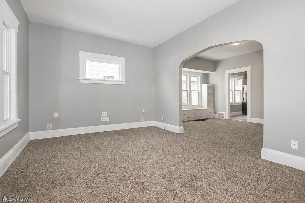 10601 Linnet Avenue Cleveland OH 44111