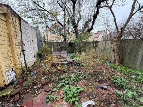12412-14 Tuscora Avenue Cleveland OH 44108