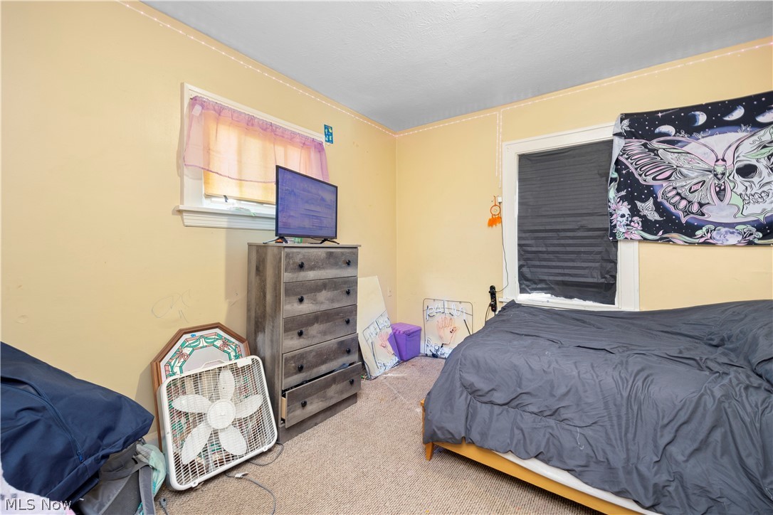 4552 Broadview Road Cleveland OH 44109