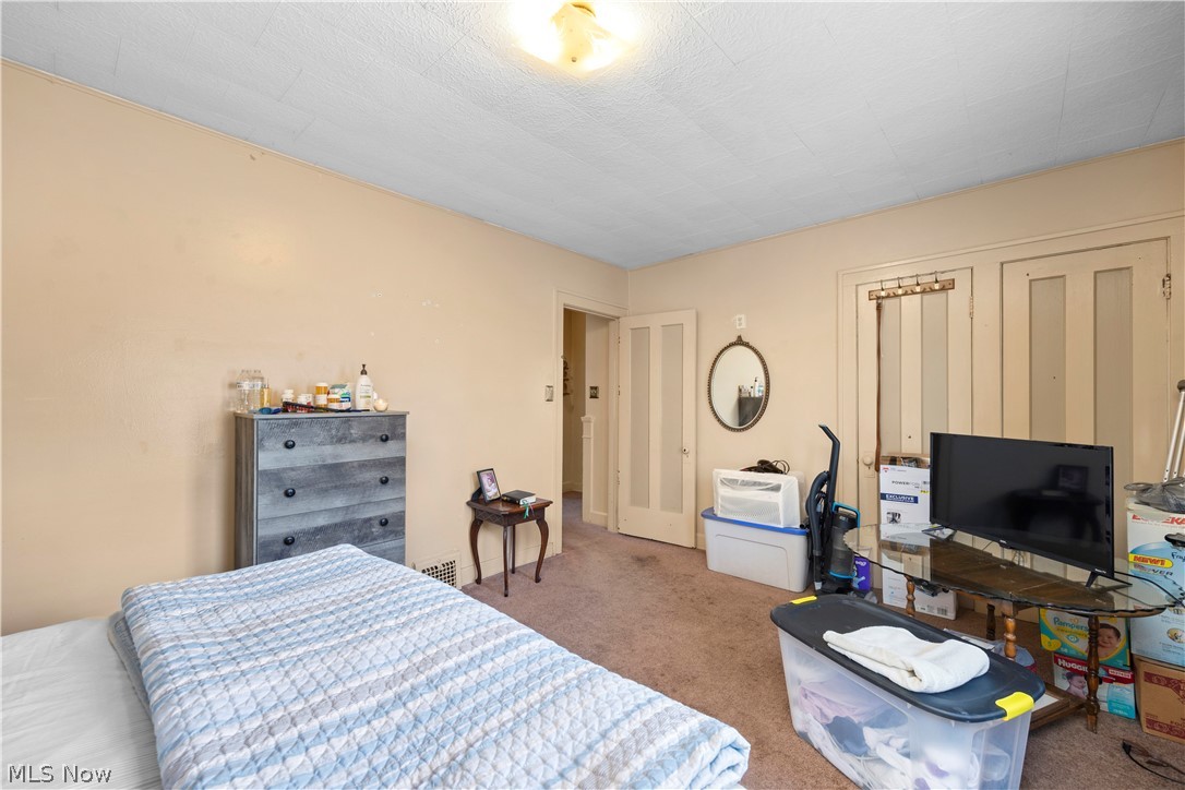 4552 Broadview Road Cleveland OH 44109