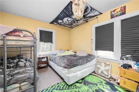 4552 Broadview Road Cleveland OH 44109
