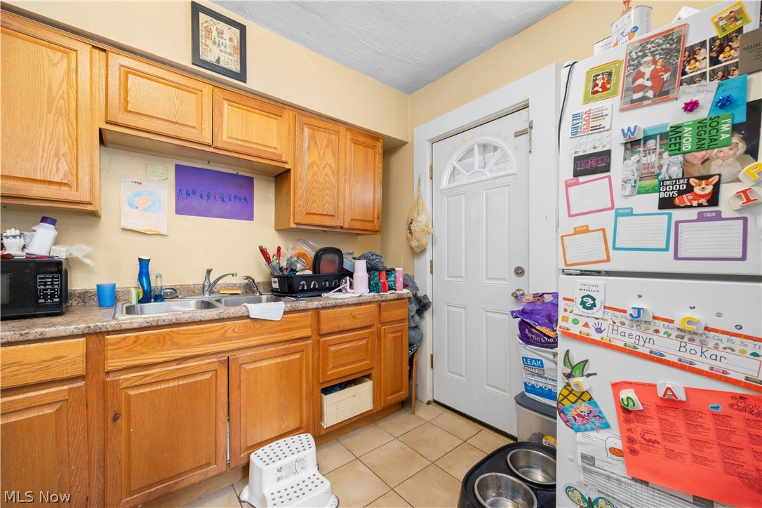 4552 Broadview Road Cleveland OH 44109