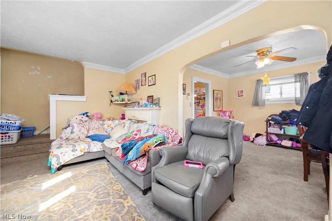 4552 Broadview Road Cleveland OH 44109