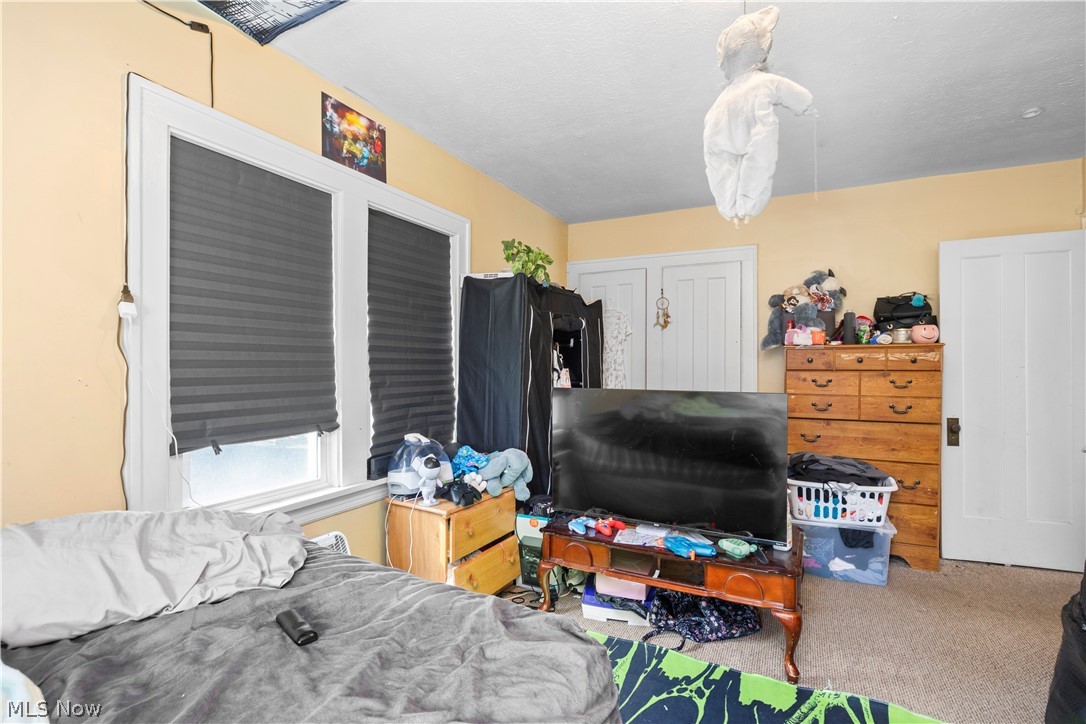 4552 Broadview Road Cleveland OH 44109