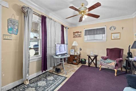 4552 Broadview Road Cleveland OH 44109