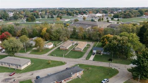 417 - 505 Taff Circle Louisville OH 44641