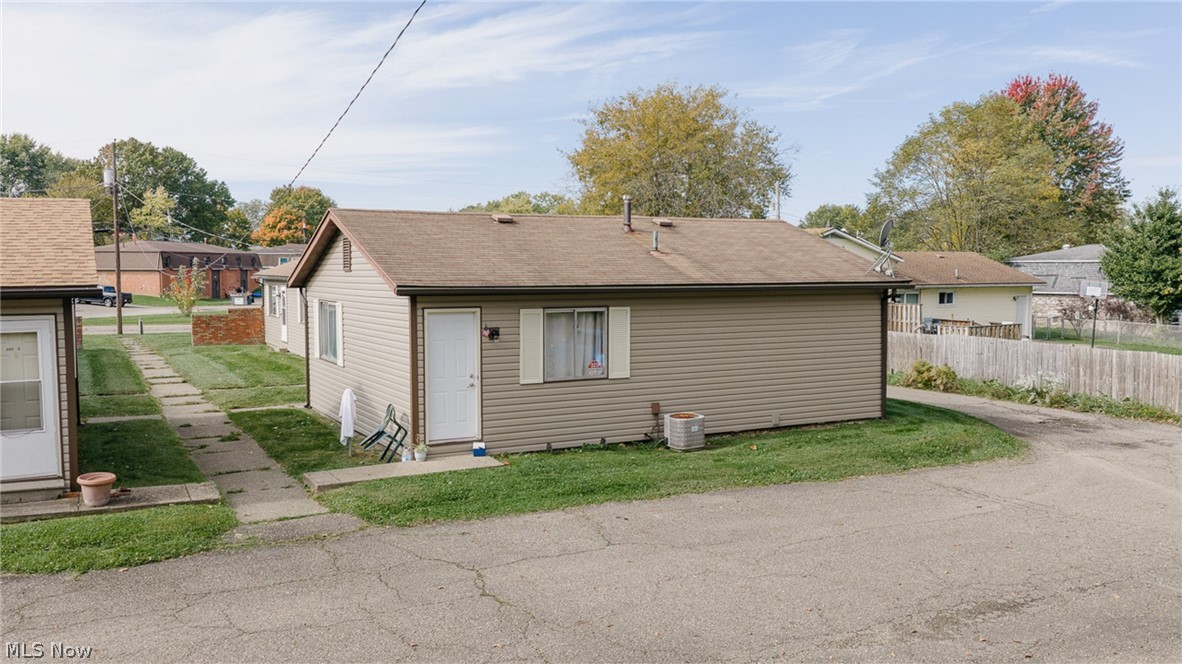 417 - 505 Taff Circle Louisville OH 44641