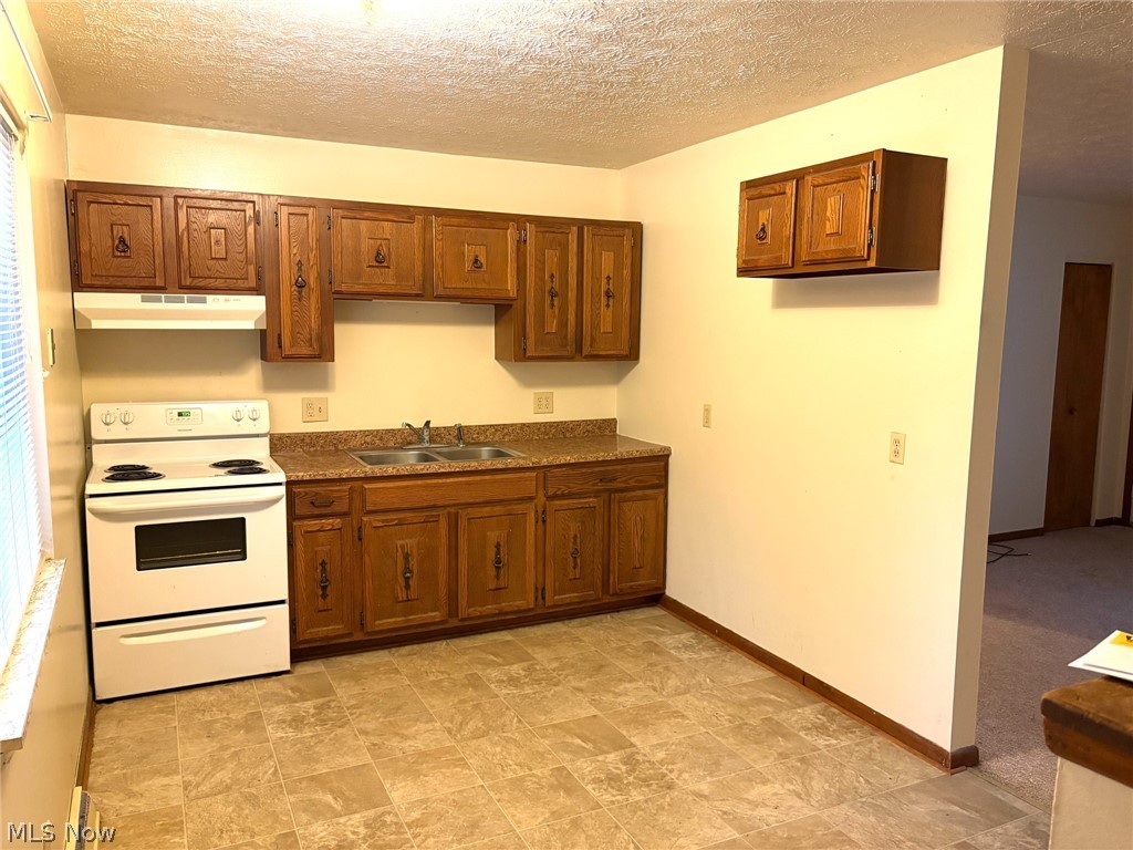 417 - 505 Taff Circle Louisville OH 44641