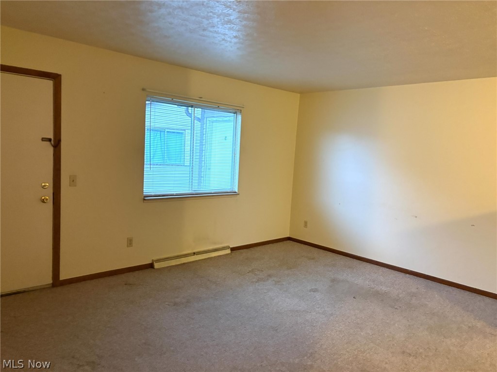 417 - 505 Taff Circle Louisville OH 44641