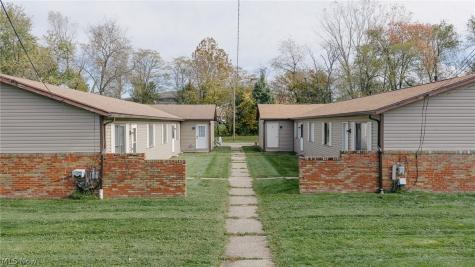 417 - 505 Taff Circle Louisville OH 44641
