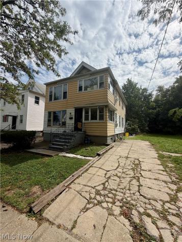 826 Wayside Road Cleveland OH 44110
