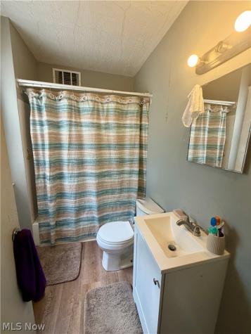 826 Wayside Road Cleveland OH 44110
