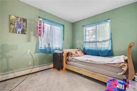 1332-1334 Alphada Avenue Akron OH 44310