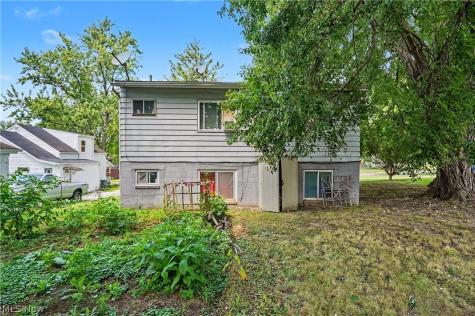 1332-1334 Alphada Avenue Akron OH 44310
