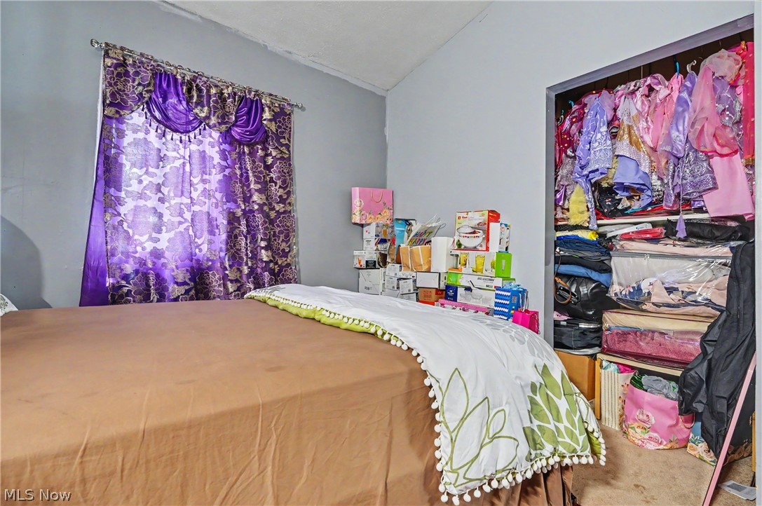 1332-1334 Alphada Avenue Akron OH 44310