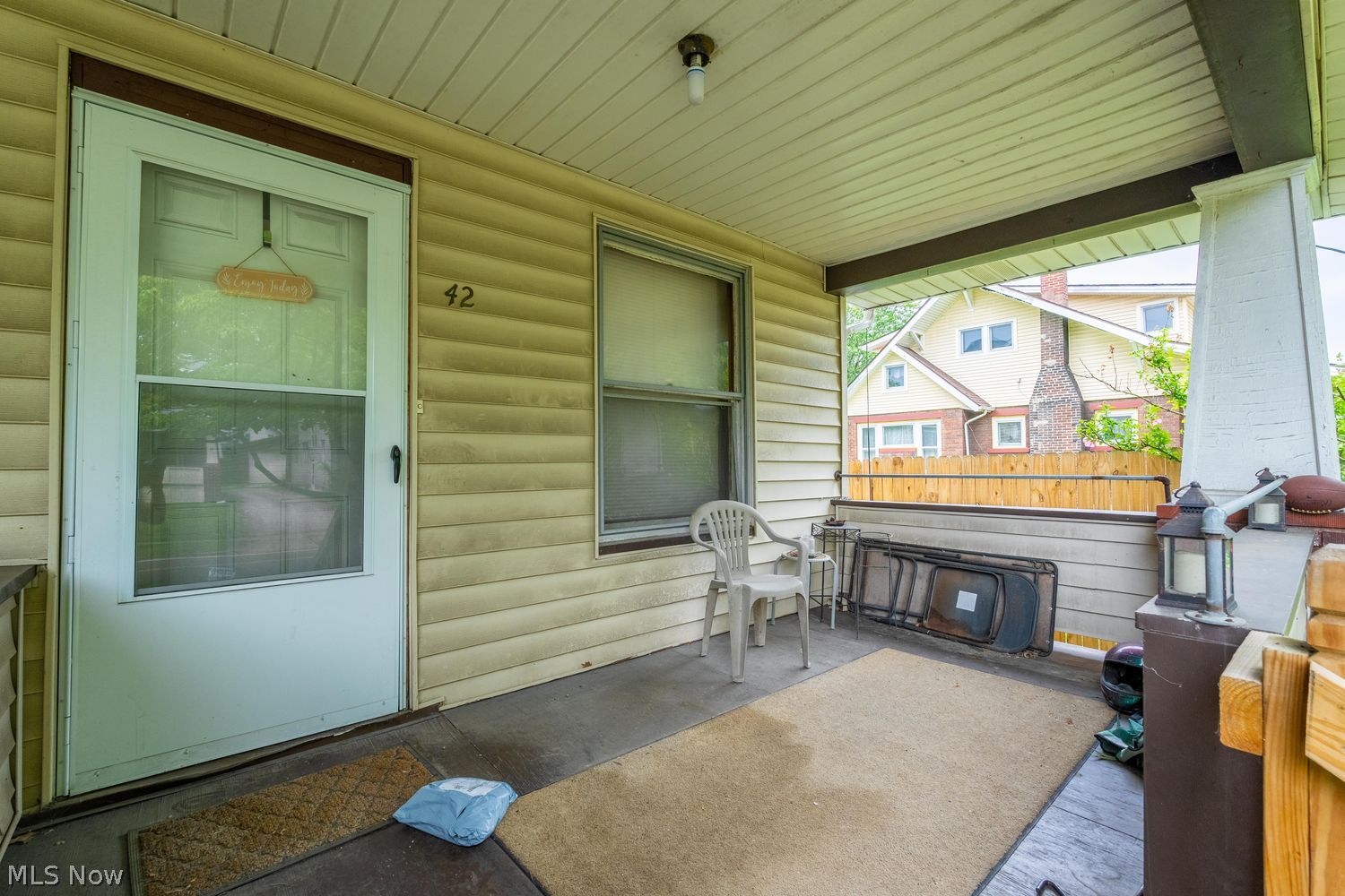 42-44 E Archwood Avenue Akron OH 44301