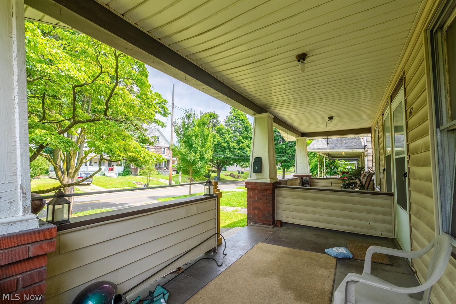 42-44 E Archwood Avenue Akron OH 44301