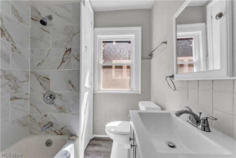3154 Kensington Road Cleveland Heights OH 44118