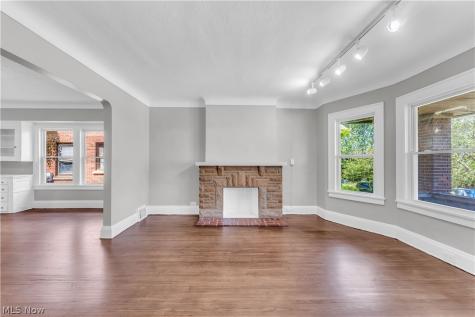 3154 Kensington Road Cleveland Heights OH 44118