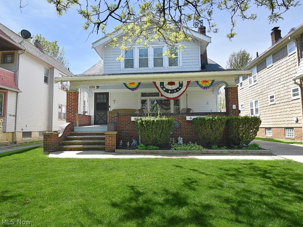 18308 East Park Drive Cleveland OH 44119