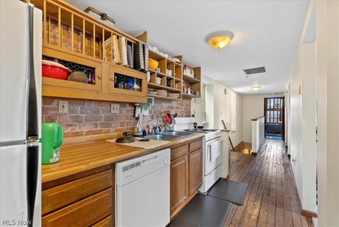 118 Maple Street Marietta OH 45750