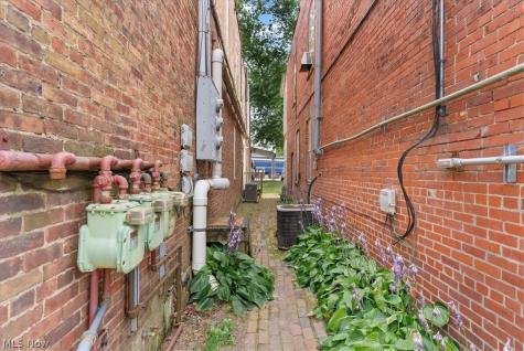 118 Maple Street Marietta OH 45750