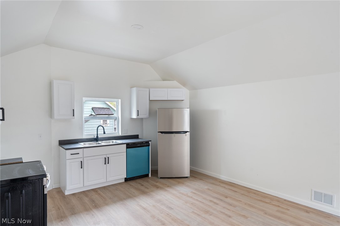 3114 Vega Avenue Cleveland OH 44113