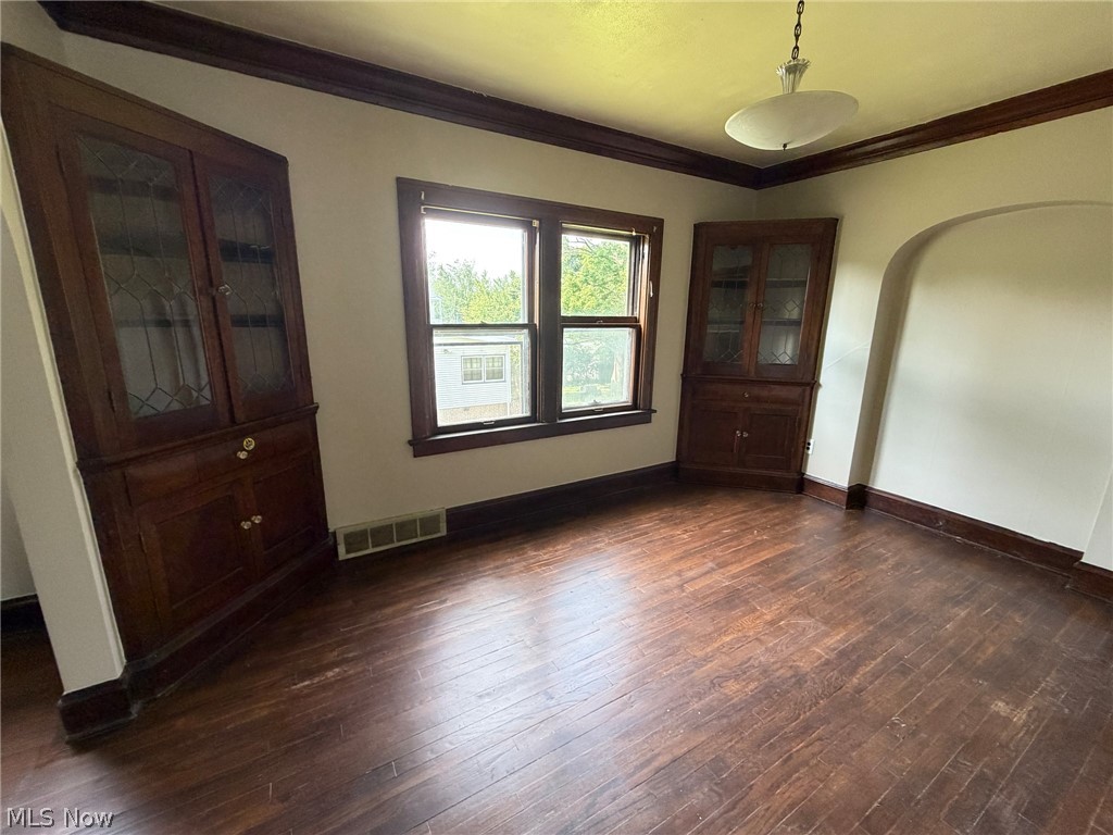 3646 Chelton Road Shaker Heights OH 44120
