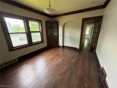 3646 Chelton Road Shaker Heights OH 44120