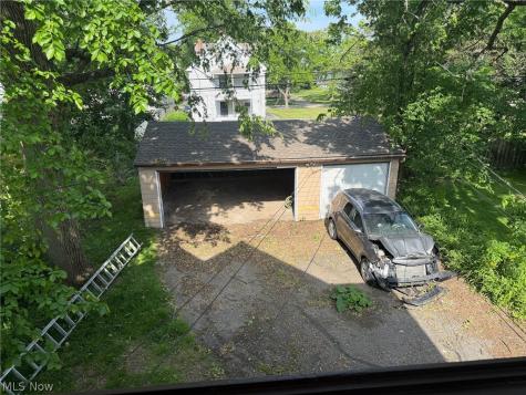3646 Chelton Road Shaker Heights OH 44120