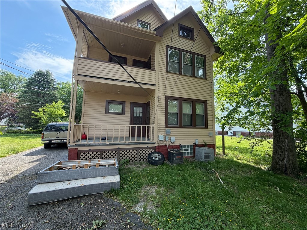 3646 Chelton Road Shaker Heights OH 44120