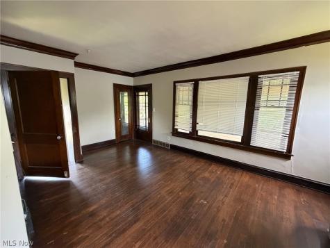 3646 Chelton Road Shaker Heights OH 44120