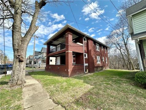 615 Wellman Avenue SW Massillon OH 44646