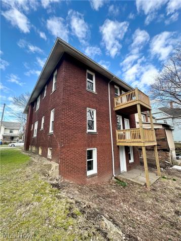 615 Wellman Avenue SW Massillon OH 44646
