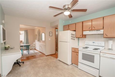1753-1757 Cromwell Drive Akron OH 44313
