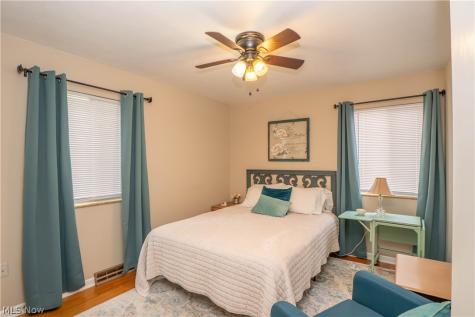 1753-1757 Cromwell Drive Akron OH 44313