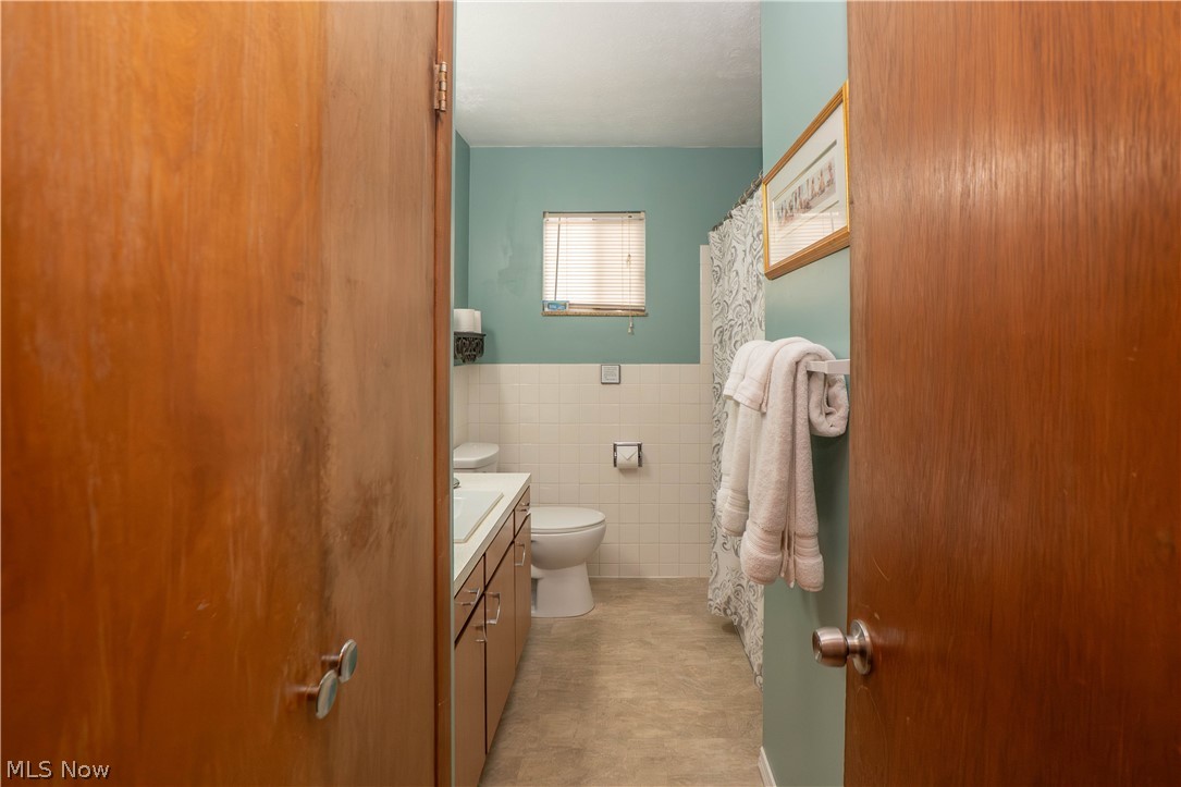 1753-1757 Cromwell Drive Akron OH 44313